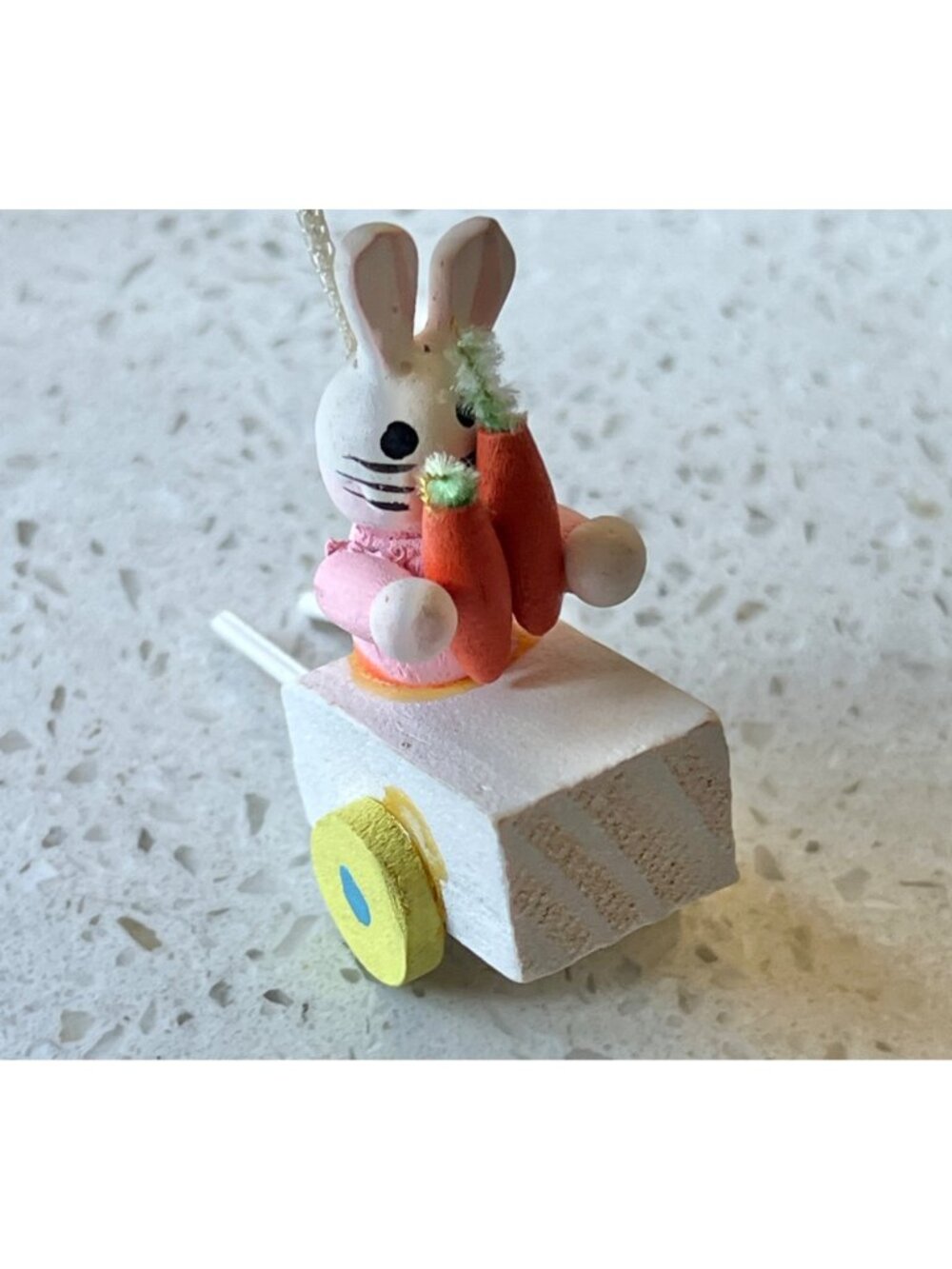 Easter Ornaments & Decor Bunnies Chicks Eggs Birdhouse Baskets Carrots Tulips - Picture 6 of 8